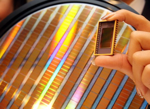 三星公布64層NAND　芯片容量512Gb